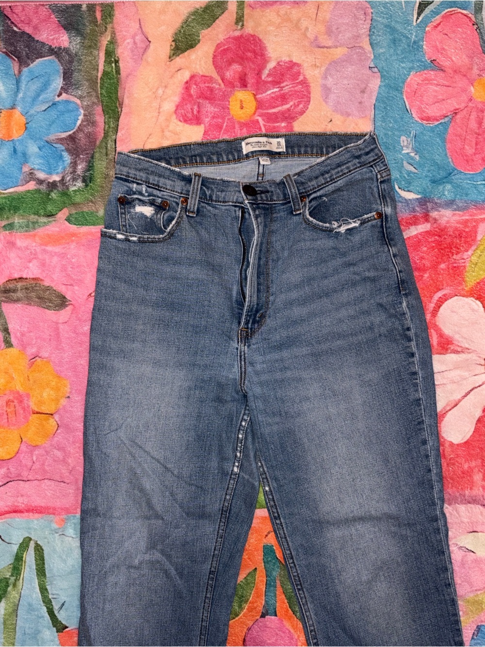 Abercrombie & Fitch Men's Medium Blue Straight Jeans